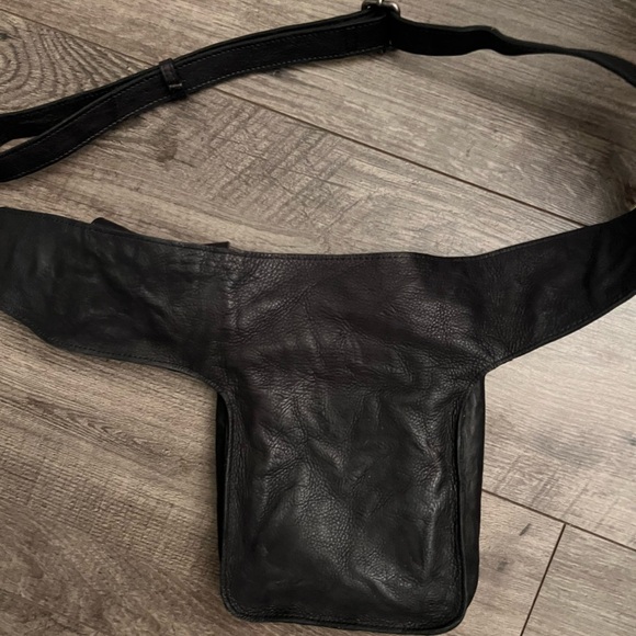 We The Free Black Belt Bag - Picture 4 of 5